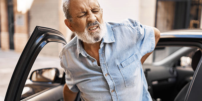 auto accident chiropractor in Raleigh NC for back pain